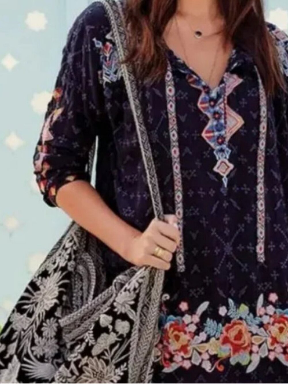 Johnny Was Embroidered Gina Long Sleeve Blouse Tunic Cupra Rayon Black Size M